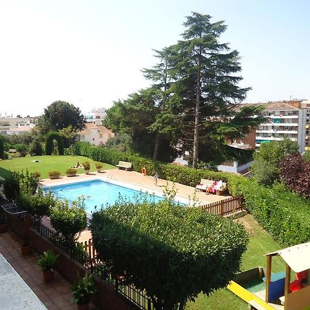 Apartaments Playas Lloret -Famous Family Resort Fenals Beach Льорет-де-Мар Номер фото