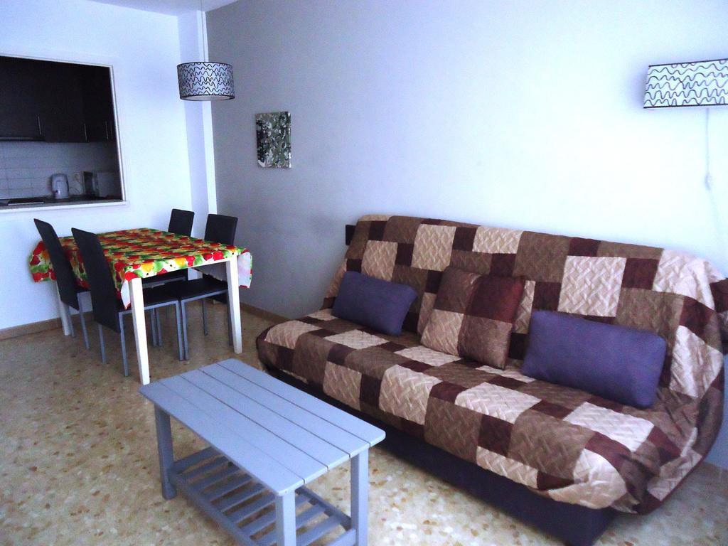 Apartaments Playas Lloret -Famous Family Resort Fenals Beach Льорет-де-Мар Екстер'єр фото