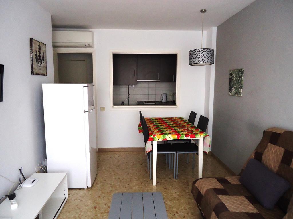 Apartaments Playas Lloret -Famous Family Resort Fenals Beach Льорет-де-Мар Екстер'єр фото