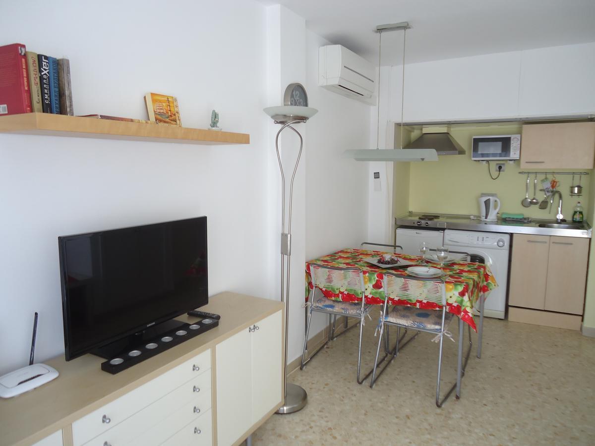 Apartaments Playas Lloret -Famous Family Resort Fenals Beach Льорет-де-Мар Екстер'єр фото