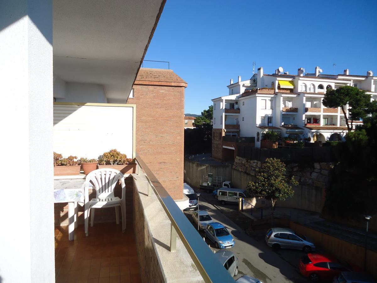 Apartaments Playas Lloret -Famous Family Resort Fenals Beach Льорет-де-Мар Екстер'єр фото