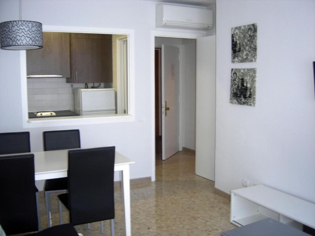 Apartaments Playas Lloret -Famous Family Resort Fenals Beach Льорет-де-Мар Номер фото