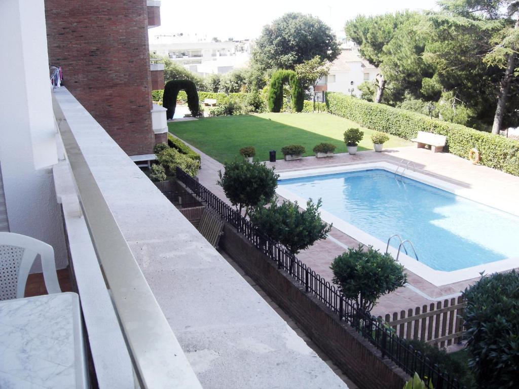 Apartaments Playas Lloret -Famous Family Resort Fenals Beach Льорет-де-Мар Екстер'єр фото