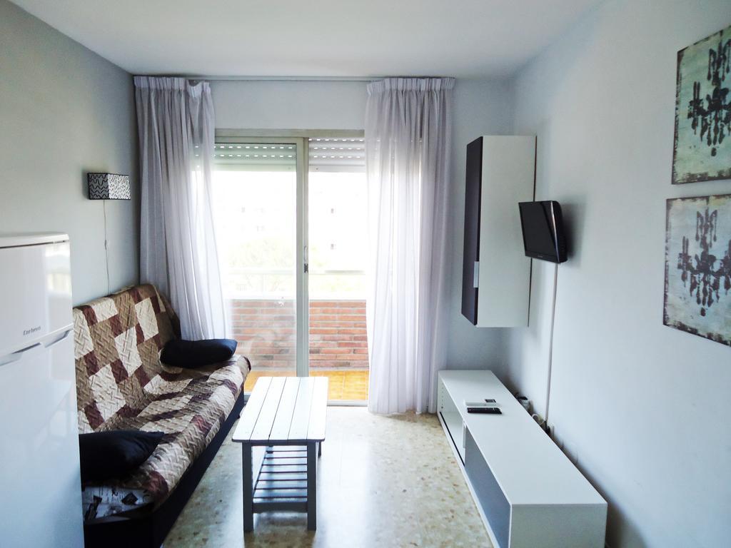 Apartaments Playas Lloret -Famous Family Resort Fenals Beach Льорет-де-Мар Екстер'єр фото